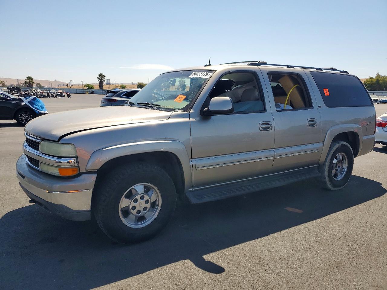 2003 Chevrolet Suburban Z71, VIN 3GNFK16T23G184652 — Вандализм