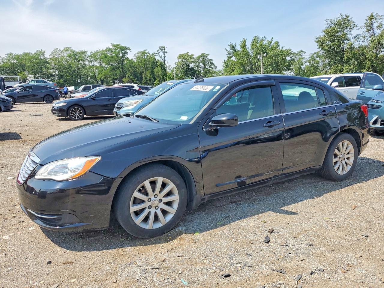 2014 Chrysler 200 Touring, VIN 1C3CCBBG4EN106749 — Обычный износ