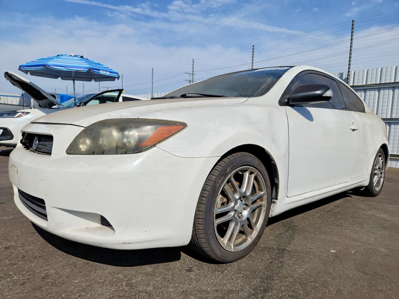 2009 Scion tC, VIN JTKDE167490288608 — Механическое