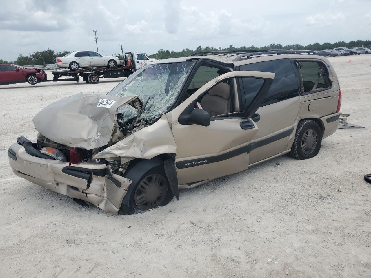 1998 Chevrolet Venture, VIN 1GNDX03E2WD286074 — Front end