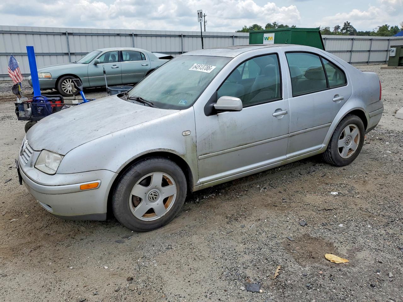2002 Volkswagen Jetta GLS, VIN 3VWSK69M62M194901 — Minor dents and scratches