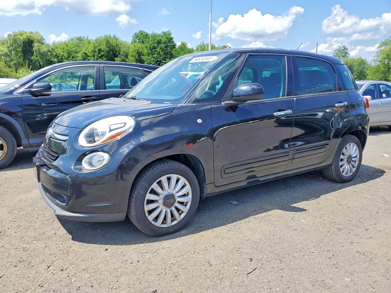 2014 FIAT 500L Easy, VIN ZFBCFABH0EZ028519 — Minor dents and scratches
