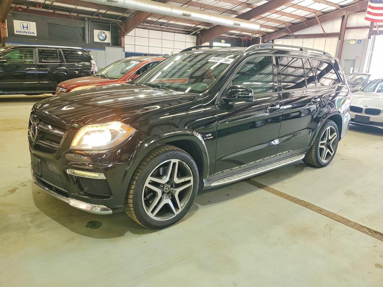 2015 Mercedes-Benz GL 550, VIN 4JGDF7DE3FA543260 — Minor dents and scratches