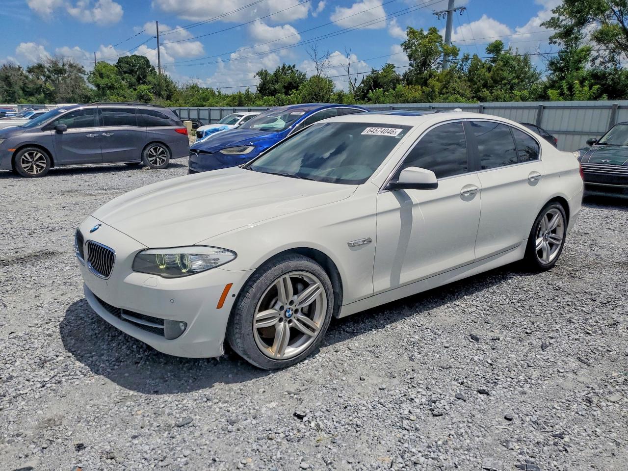 2013 BMW 5 Series 535i, VIN WBAFR7C5XDC823293 — Вода / потоп