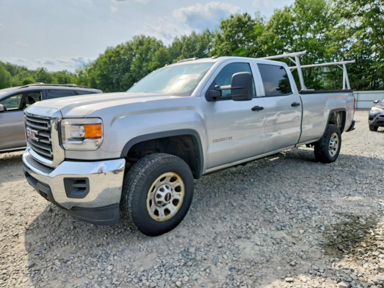 2015 GMC Sierra 2500HD, VIN 1GT12XEG1FF138939 — Механическое
