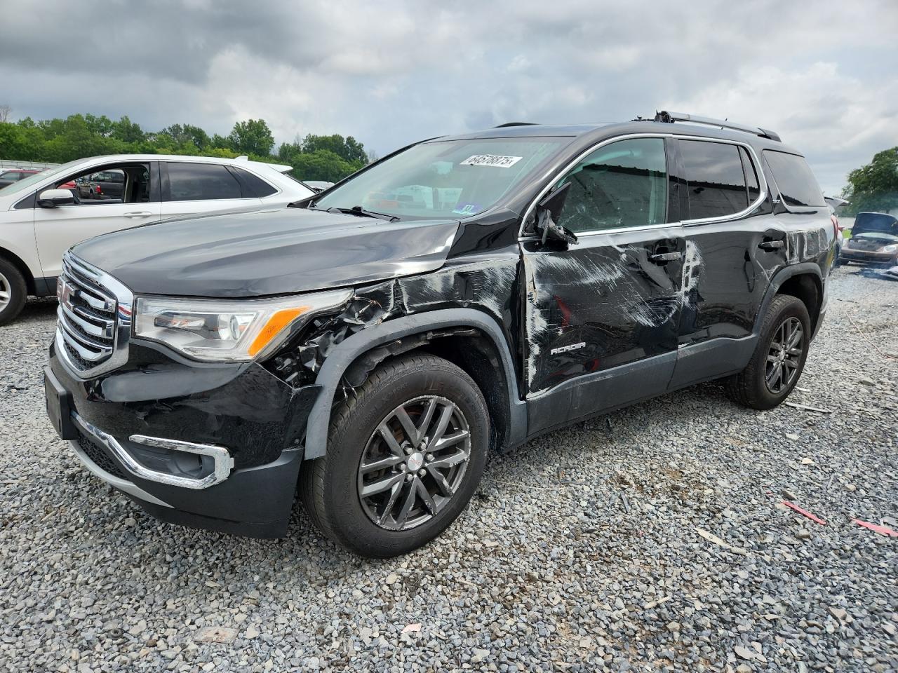 2019 GMC Acadia SLT, VIN 1GKKNULS6KZ256094 — Front end