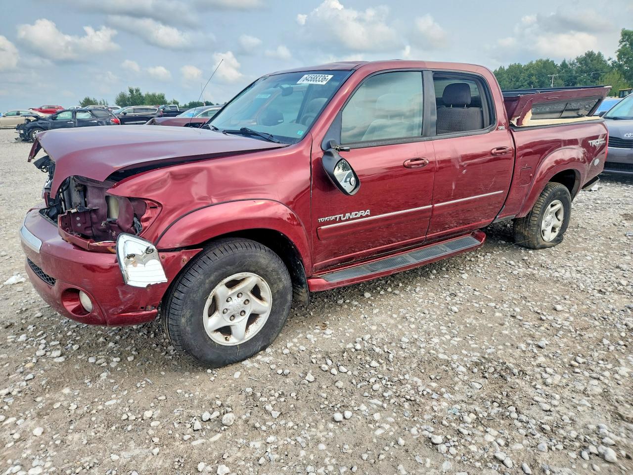2004 Toyota Tundra SR5, VIN 5TBDT44124S462736 — Перед