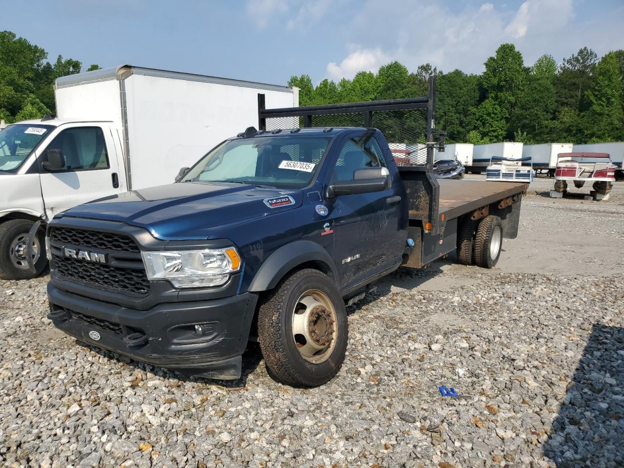 2019 Ram 5500, VIN 3C7WRNCL8KG646522 — Front end