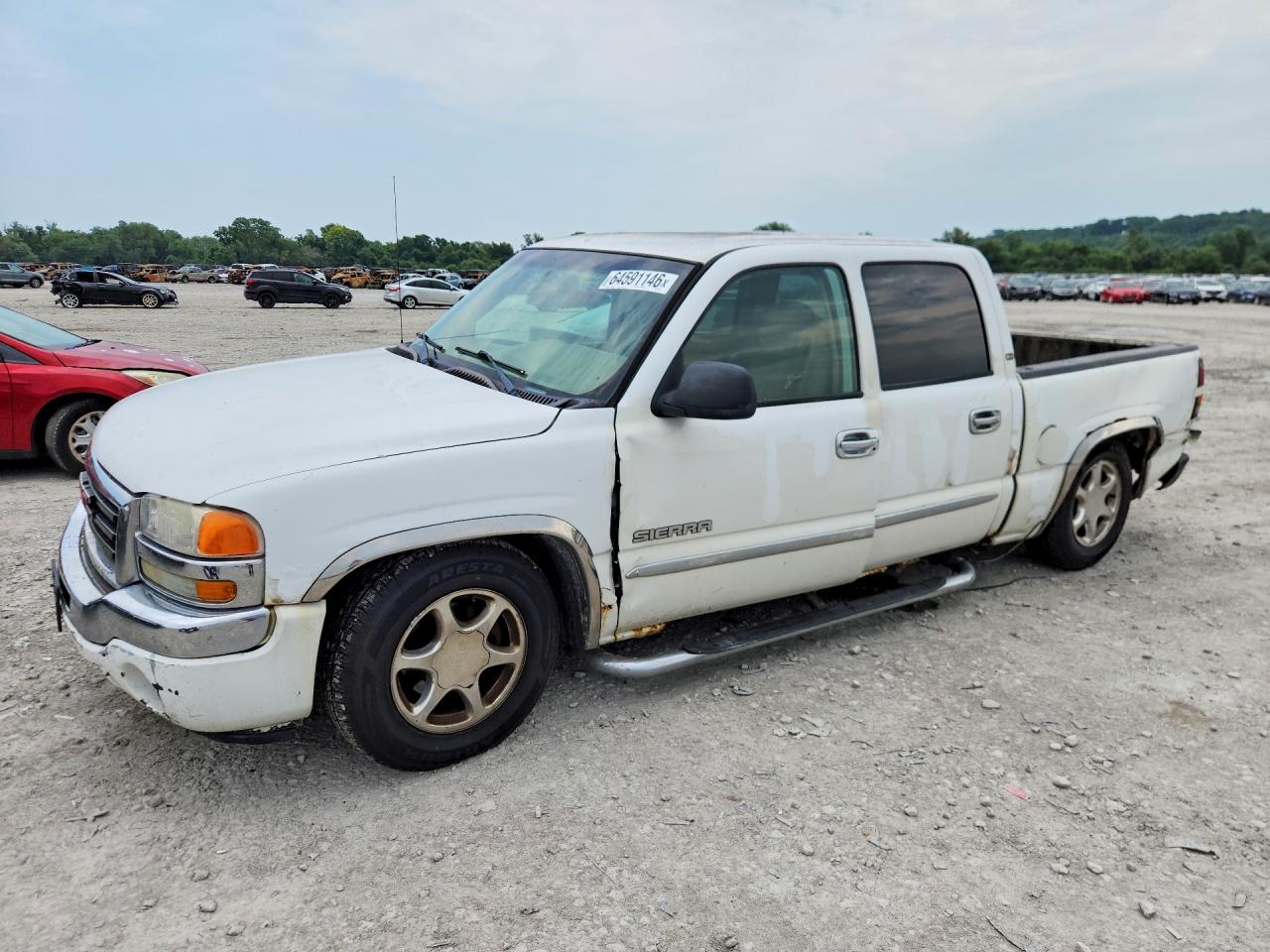 2005 GMC Sierra 1500 SLT, VIN 2GTEC13T851120634 — Side