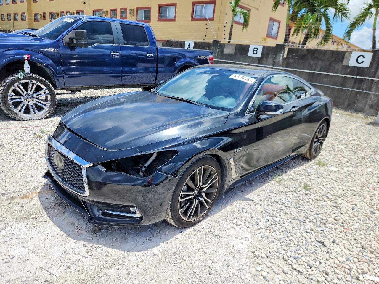2017 Infiniti Q60 Premium, VIN JN1EV7EL8HM552968 — Vandalism