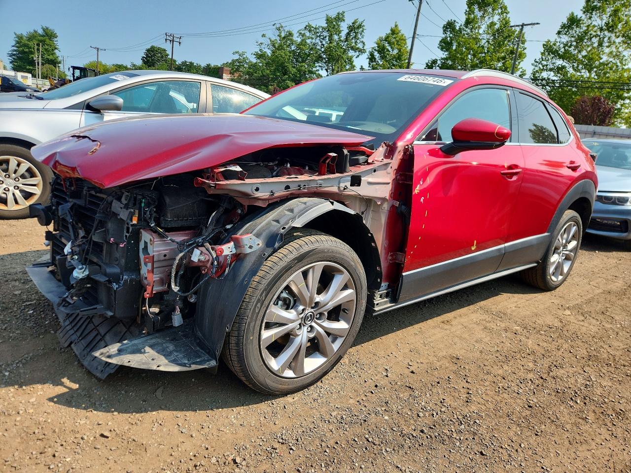 2021 Mazda CX-30 Premium, VIN 3MVDMBDM1MM222708 — Перед