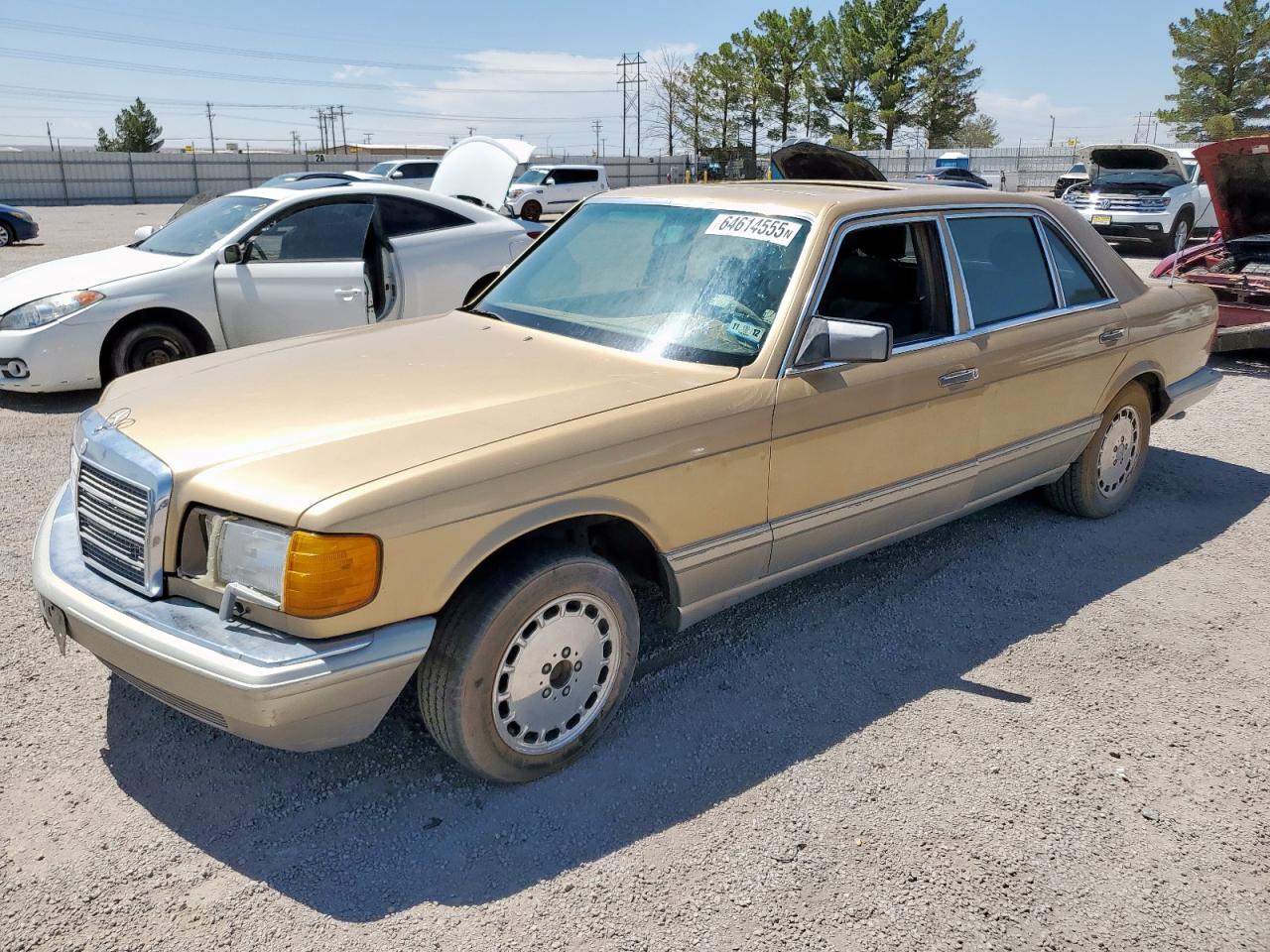1986 Mercedes-Benz 420 SEL, VIN WDBCA35D2GA215454 — Град