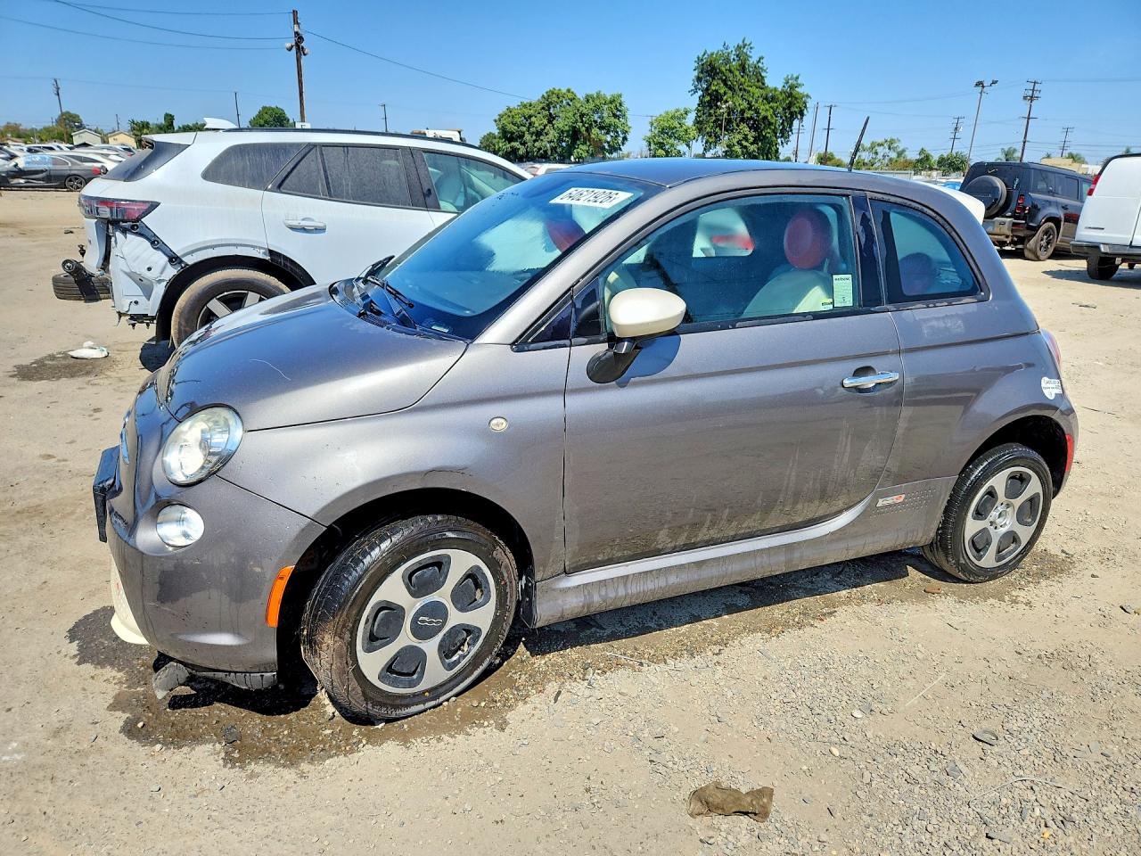 2013 FIAT 500e, VIN 3C3CFFGEXDT752656 — Stripped