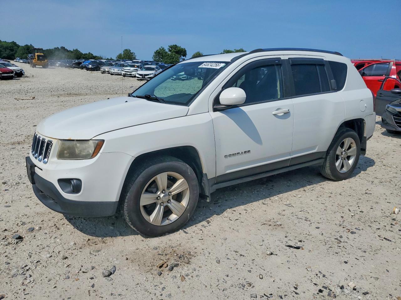 2014 Jeep Compass Latitude, VIN 1C4NJDEB9ED661272 — Mechanical