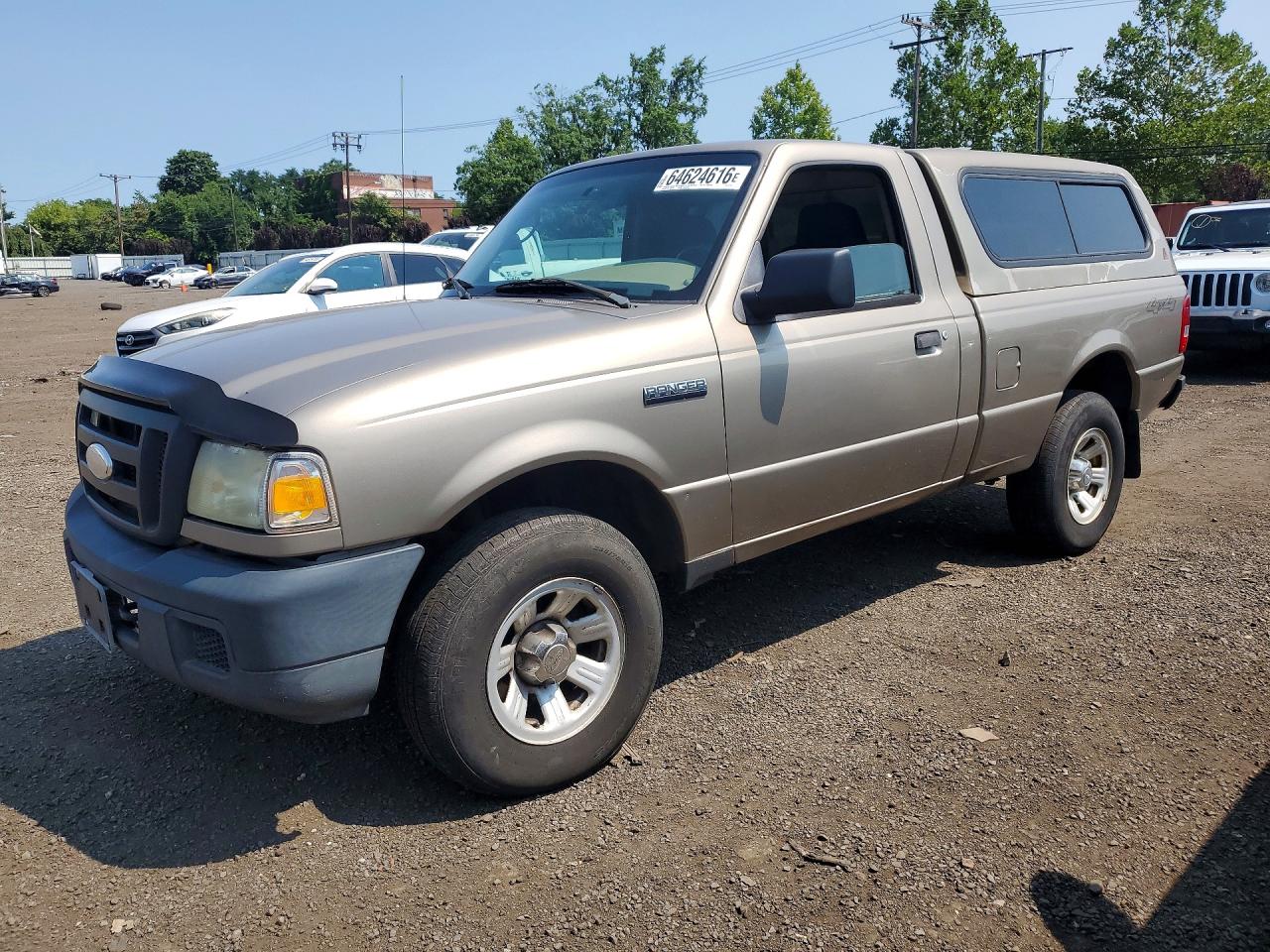 2006 Ford Ranger XL, VIN 1FTYR11U36PA11591 — Перед
