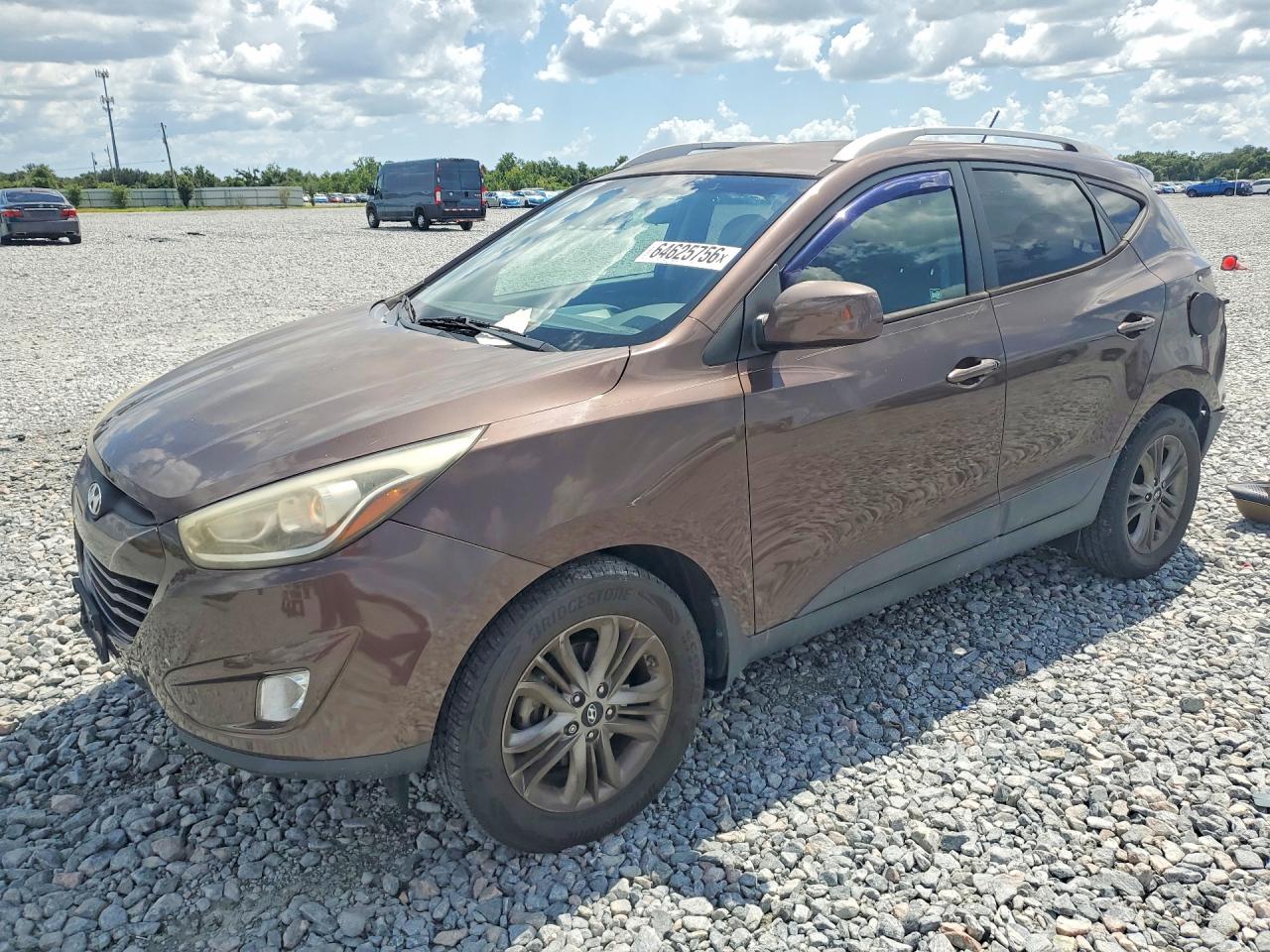 2015 Hyundai Tucson SE, VIN KM8JU3AG4FU997541 — Rear end