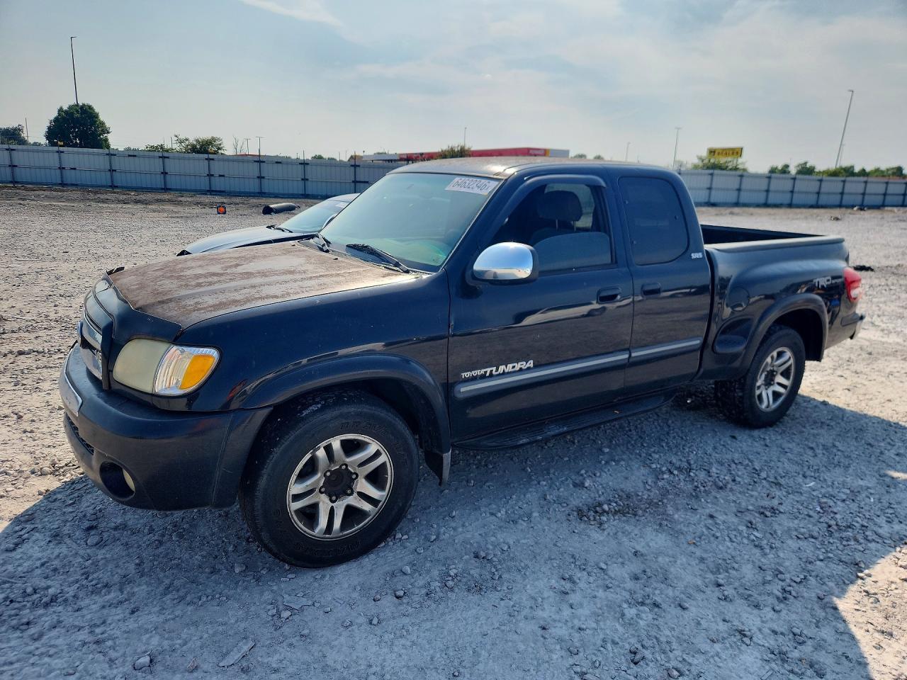 2003 Toyota Tundra SR5, VIN 5TBRT34173S373100 — Minor dents and scratches