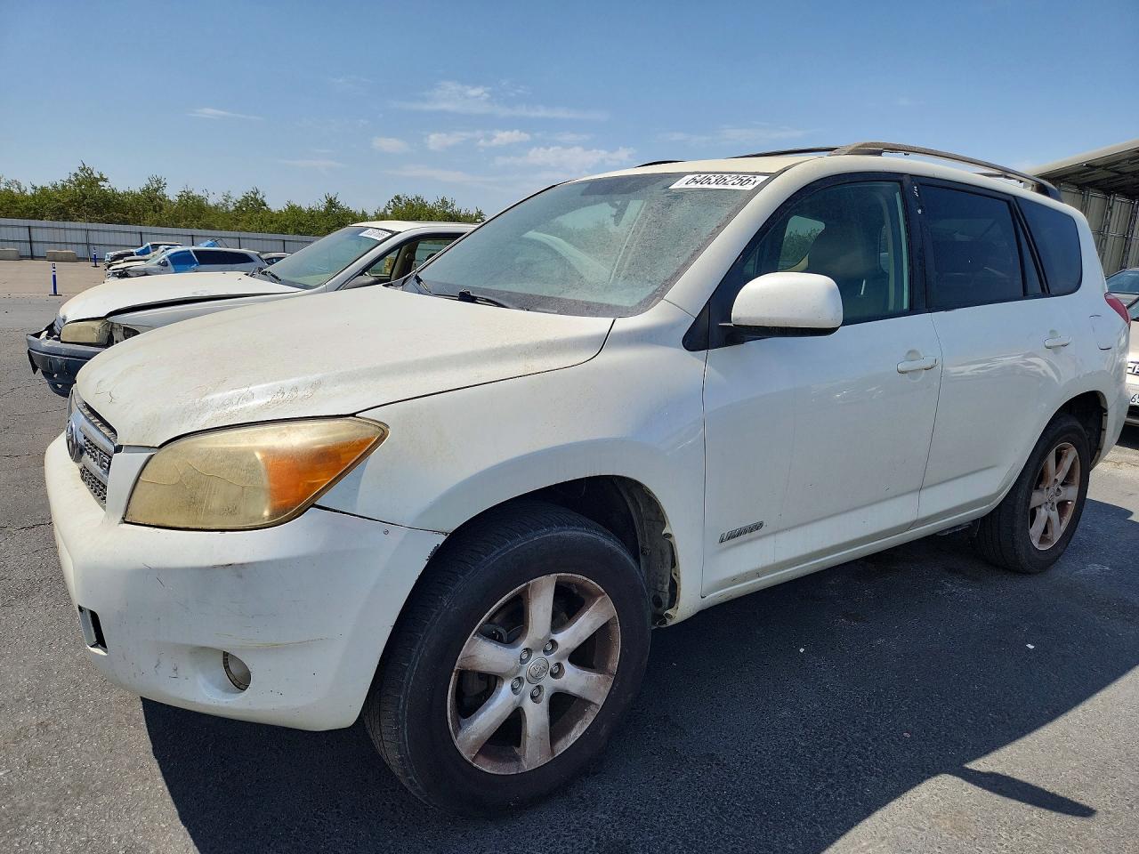 2008 Toyota RAV4 Limited, VIN JTMZK31V785016434 — Mechanical