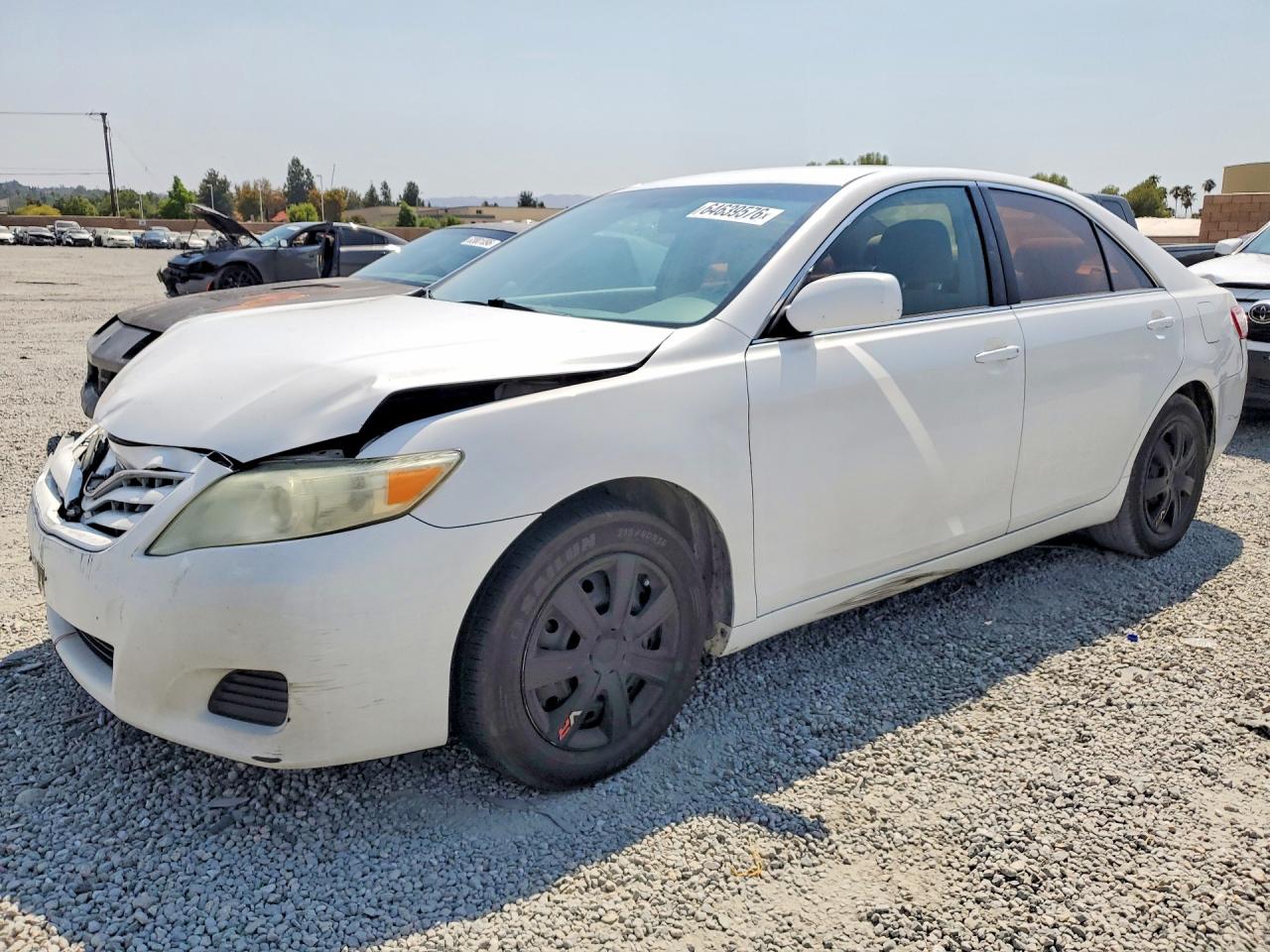 2010 Toyota Camry LE, VIN 4T4BF3EK7AR001824 — Front end