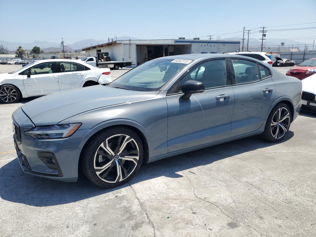 2022 Volvo S60 Inscription, VIN 7JRL12TL0NG174680 — Prior damage history