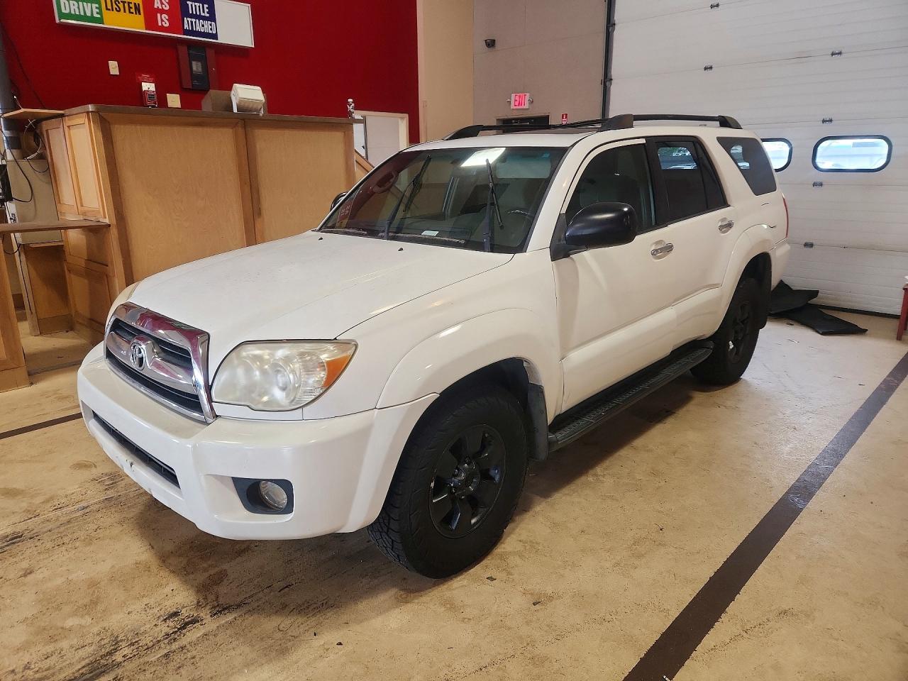 2007 Toyota 4Runner SR5, VIN JTEZU14R778067180 — Механическое
