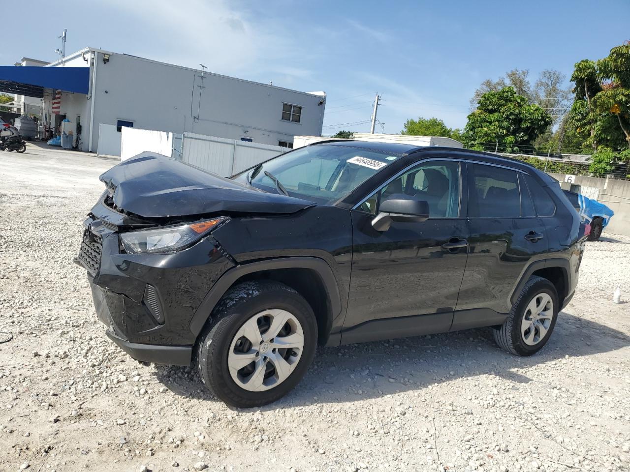 2021 Toyota RAV4 LE, VIN 2T3H1RFV9MC172912 — Auction photo