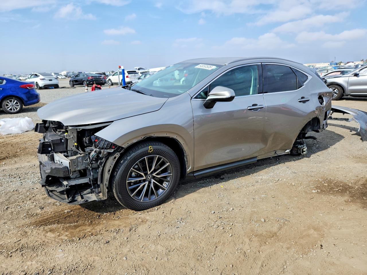 2023 Lexus NX 250, VIN 2T2ADCAZ8PC003005 — Зад