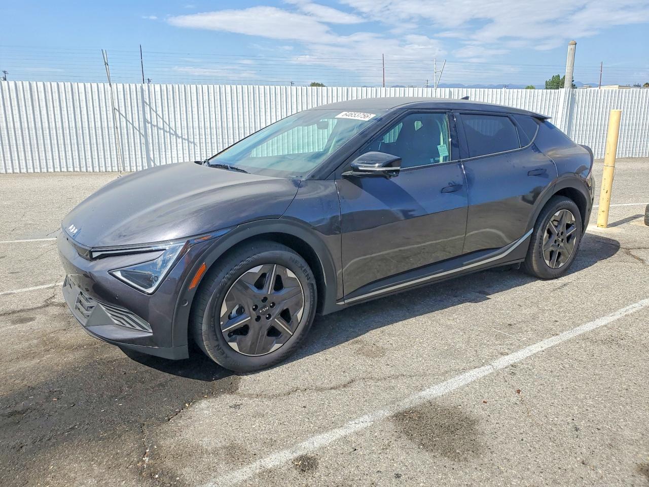 2025 Kia EV6 Light Long Range, VIN 5XYC34JA8SG014275 — Minor dents and scratches