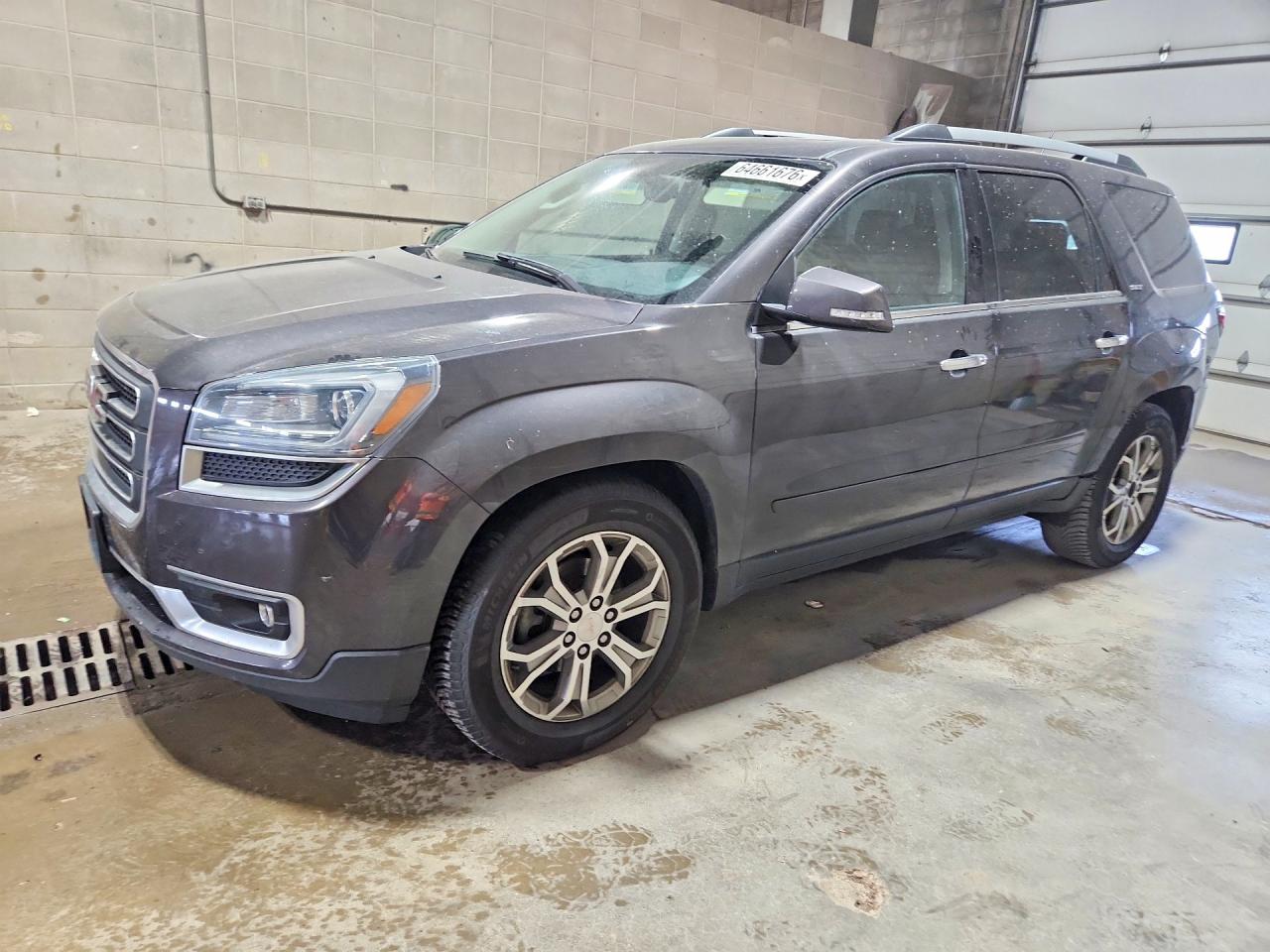 2014 GMC Acadia SLT, VIN 1GKKVRKD1EJ343145 — Rear end