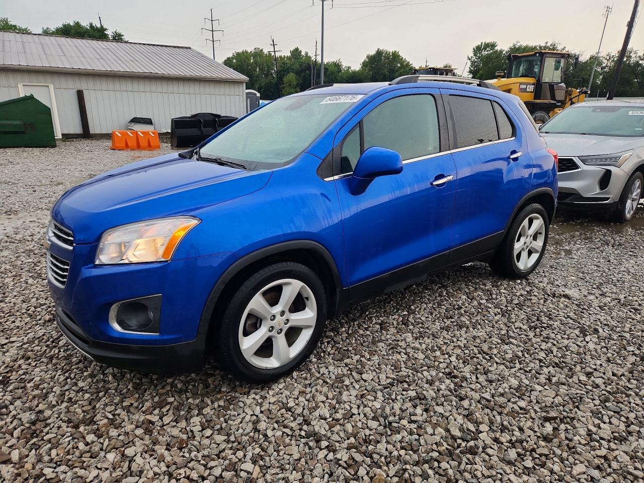 2016 Chevrolet Trax LTZ, VIN KL7CJMSB5GB580034 — Minor dents and scratches