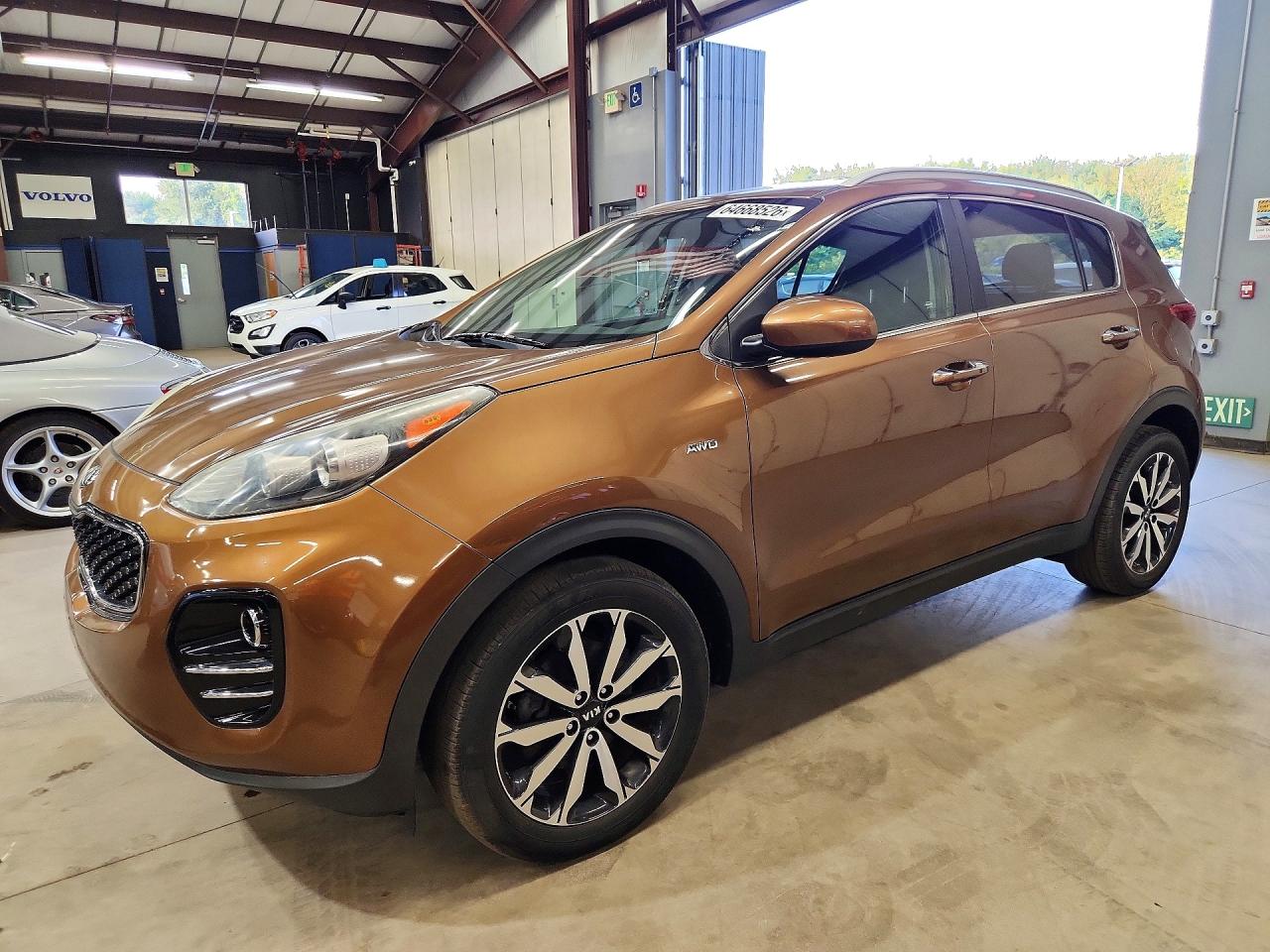 2017 Kia Sportage EX, VIN KNDPNCACXH7275842 — Minor dents and scratches
