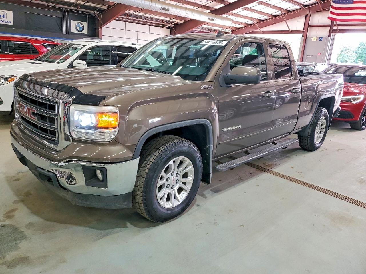 2014 GMC Sierra 1500 SLE, VIN 1GTV2UECXEZ386083 — Minor dents and scratches