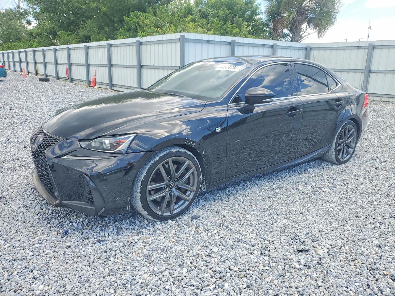 2019 Lexus IS 300, VIN JTHBA1D28K5089148 — Перед