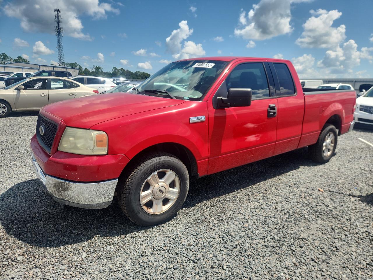 2004 Ford F-150 STX, VIN 1FTRX12W74NA72798 — Side