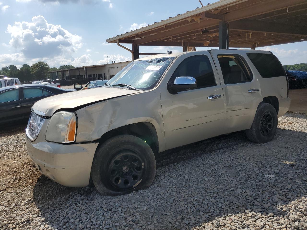 2007 GMC Yukon SLT, VIN 1GKFC13J27R242858 — Rollover