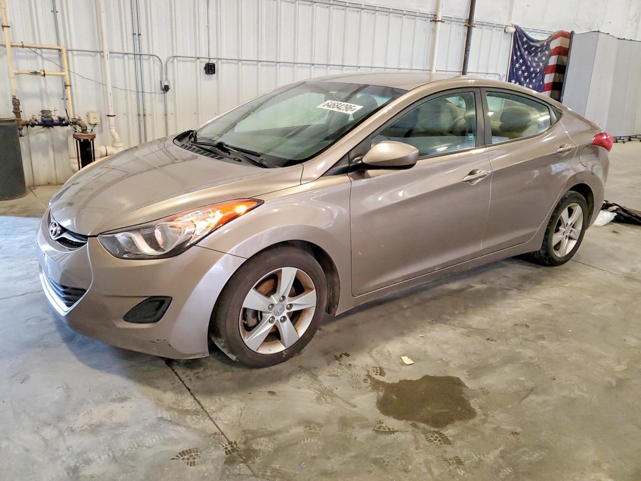 2013 Hyundai Elantra GLS, VIN 5NPDH4AEXDH379299 — Minor dents and scratches