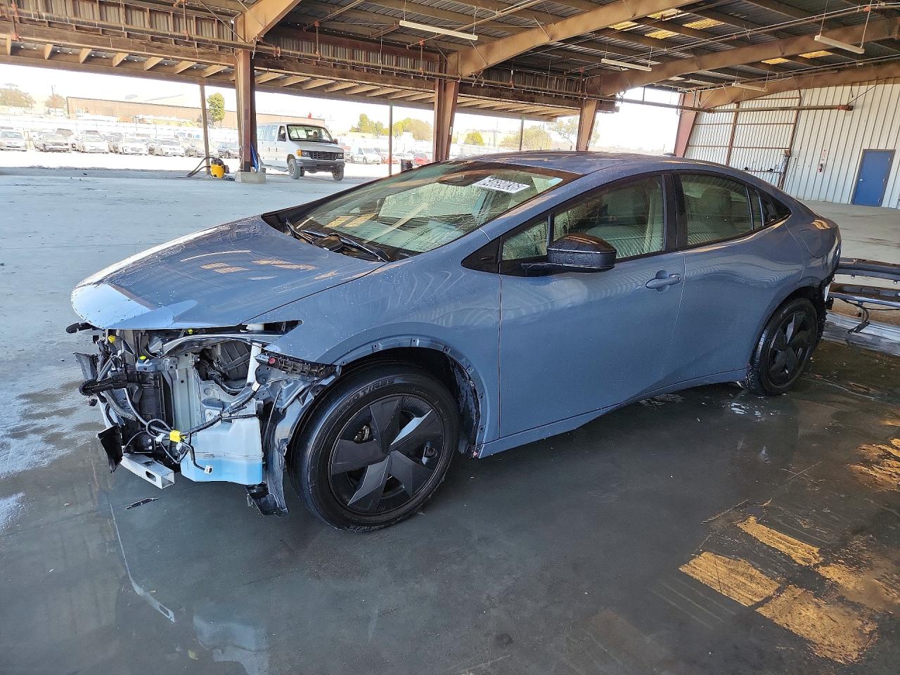 2024 Toyota Prius LE, VIN JTDACAAU9R3026949 — Front end