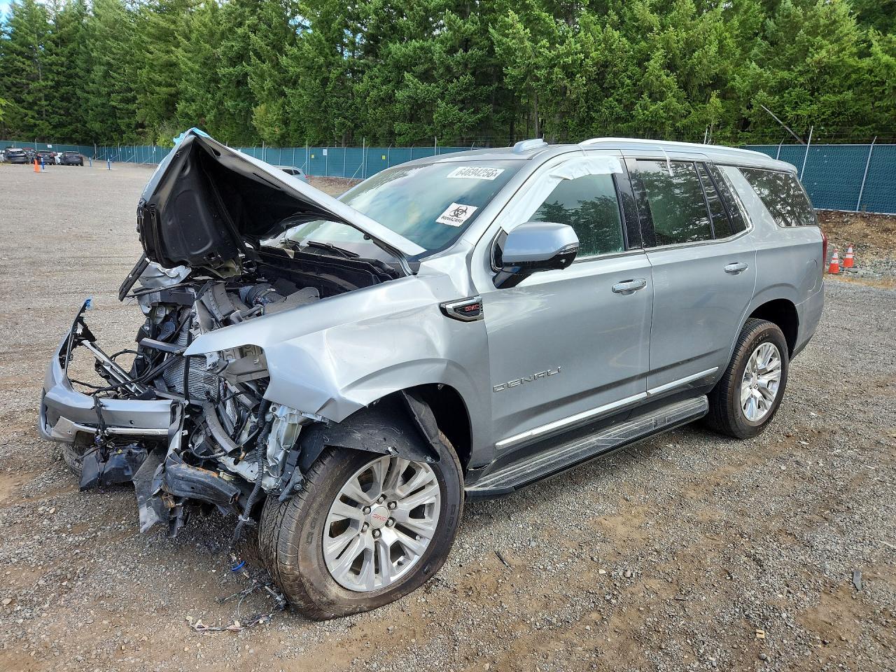 2025 GMC Yukon Denali, VIN 1GKS2DRL9SR284254 — Front end