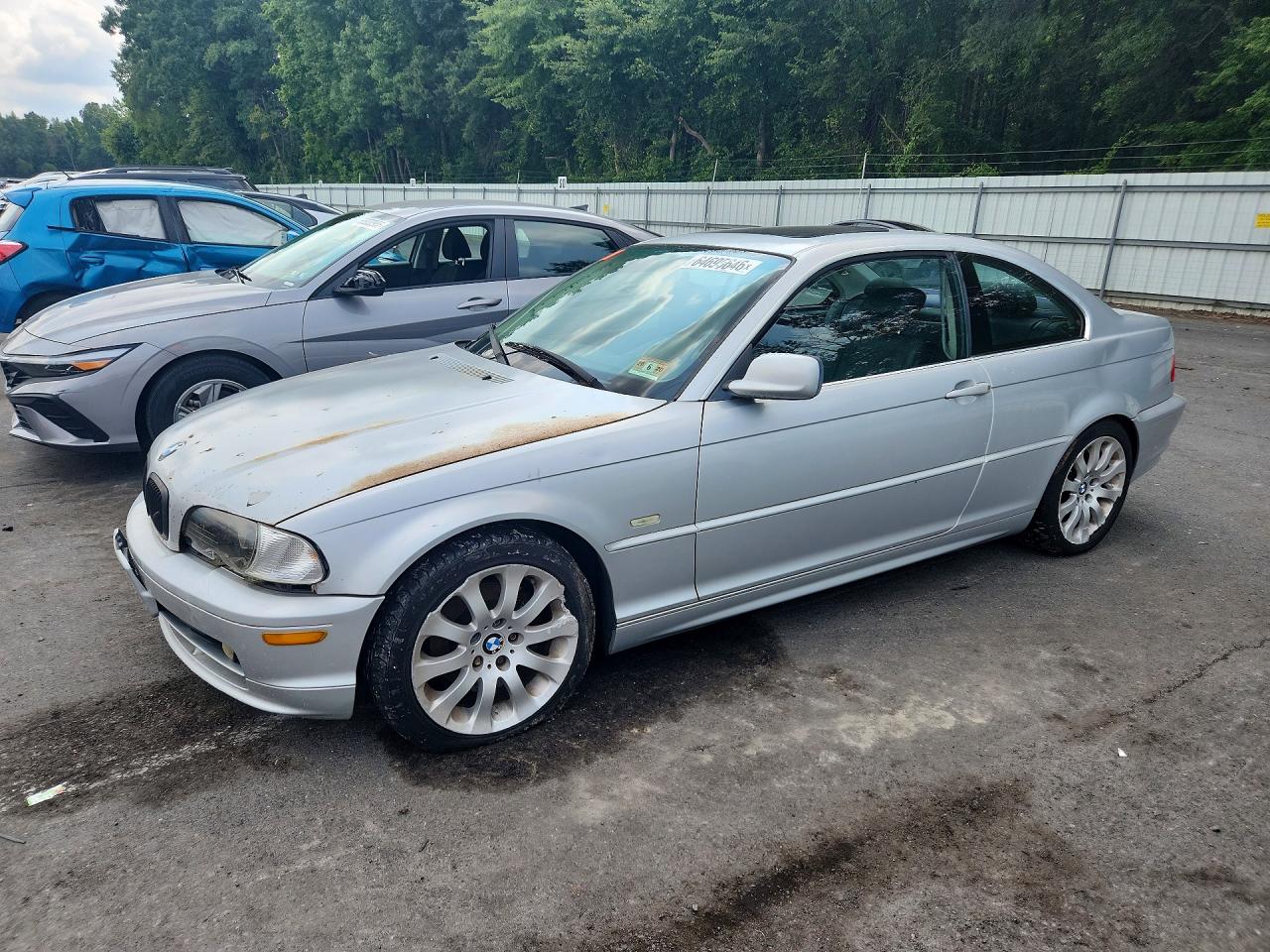 2002 BMW 3 Series 325Ci, VIN WBABN33472PG58046 — Бок