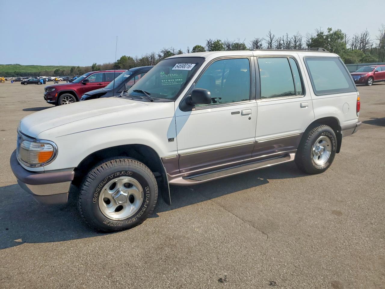 1997 Ford Explorer XLT, VIN 1FMDU35P8VZA78876 — Мелкие вмятины и царапины