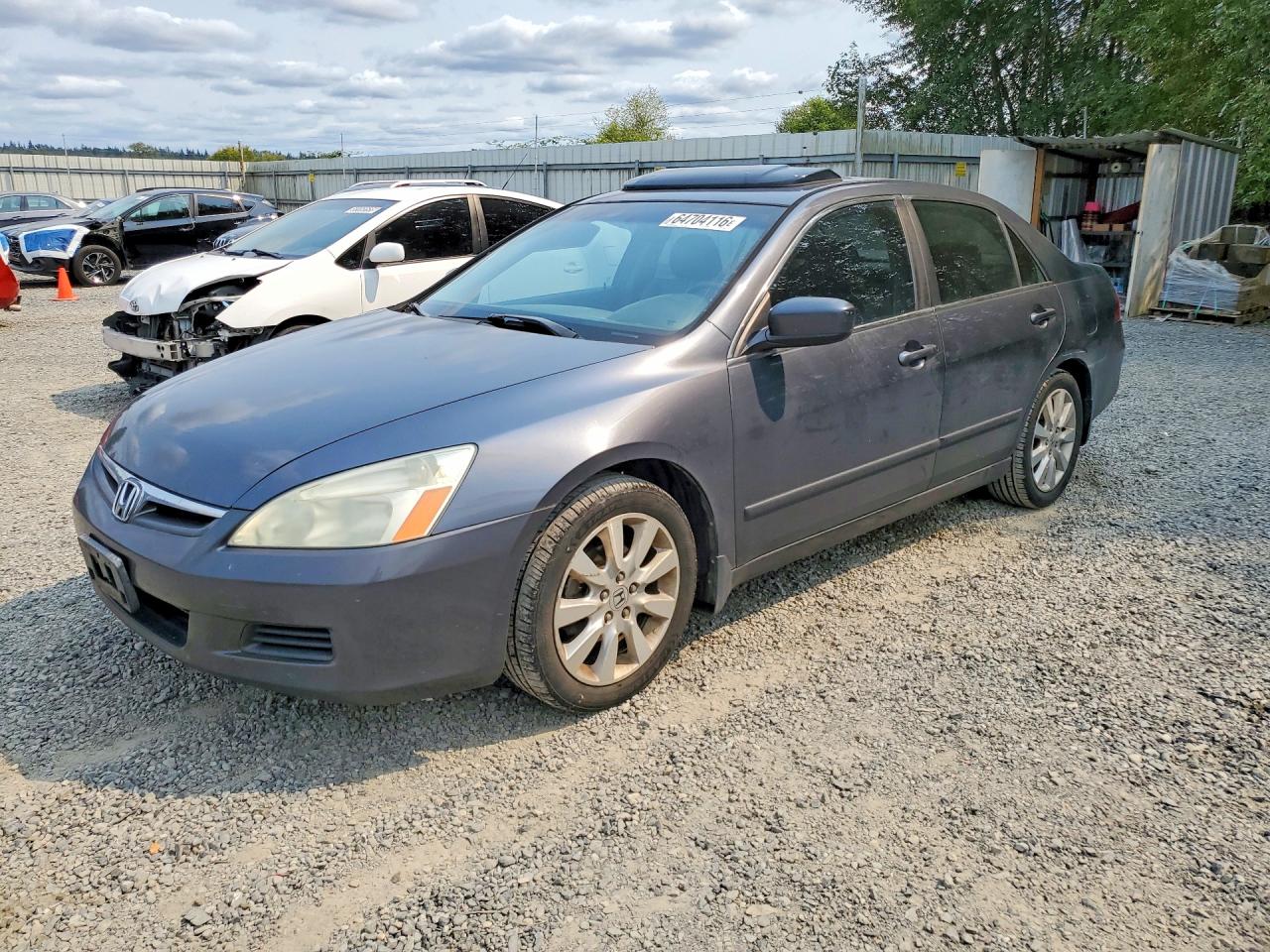2007 Honda Accord EX-L, VIN 1HGCM66597A083960 — Side