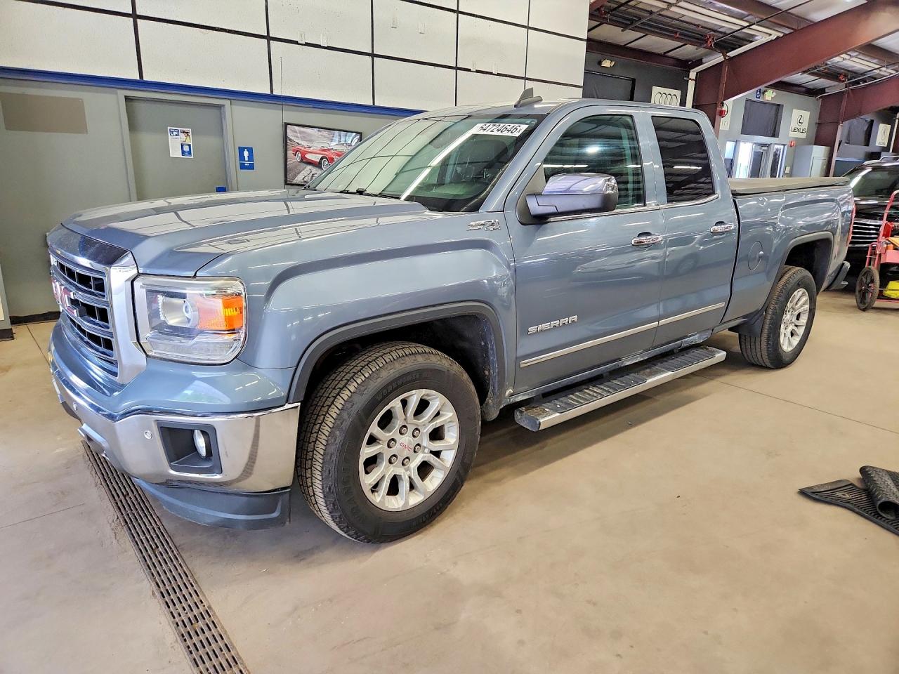 2015 GMC Sierra 1500 SLT, VIN 1GTV2VEC3FZ395246 — Minor dents and scratches