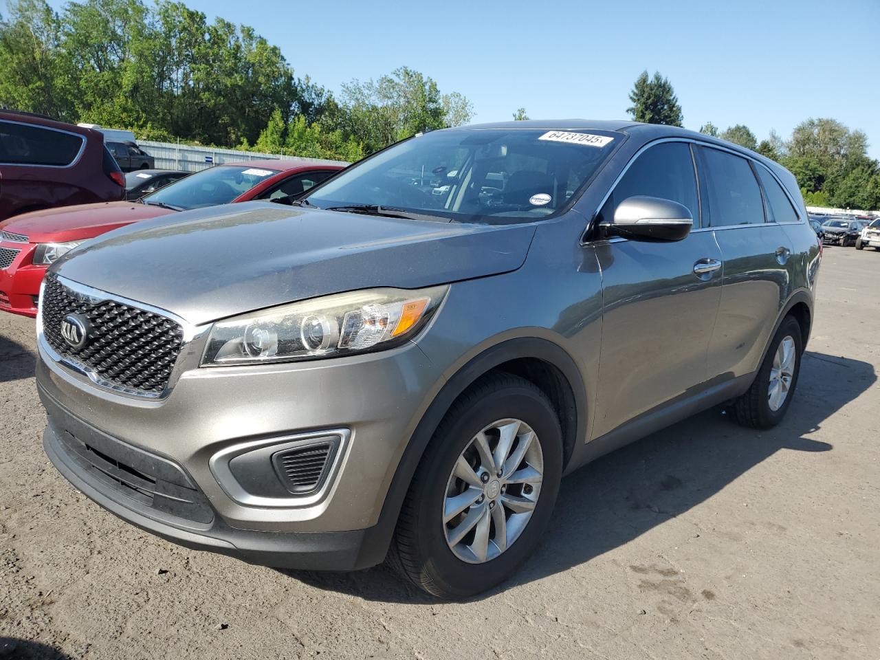 2016 Kia Sorento LX, VIN 5XYPG4A36GG034975 — Vandalism