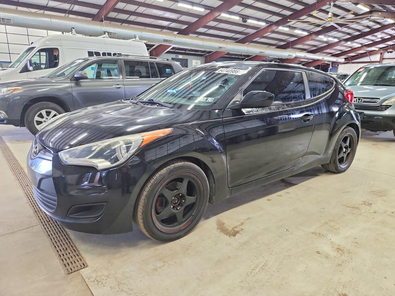 2013 Hyundai Veloster RE:MIX, VIN KMHTC6AD9DU162339 — Minor dents and scratches