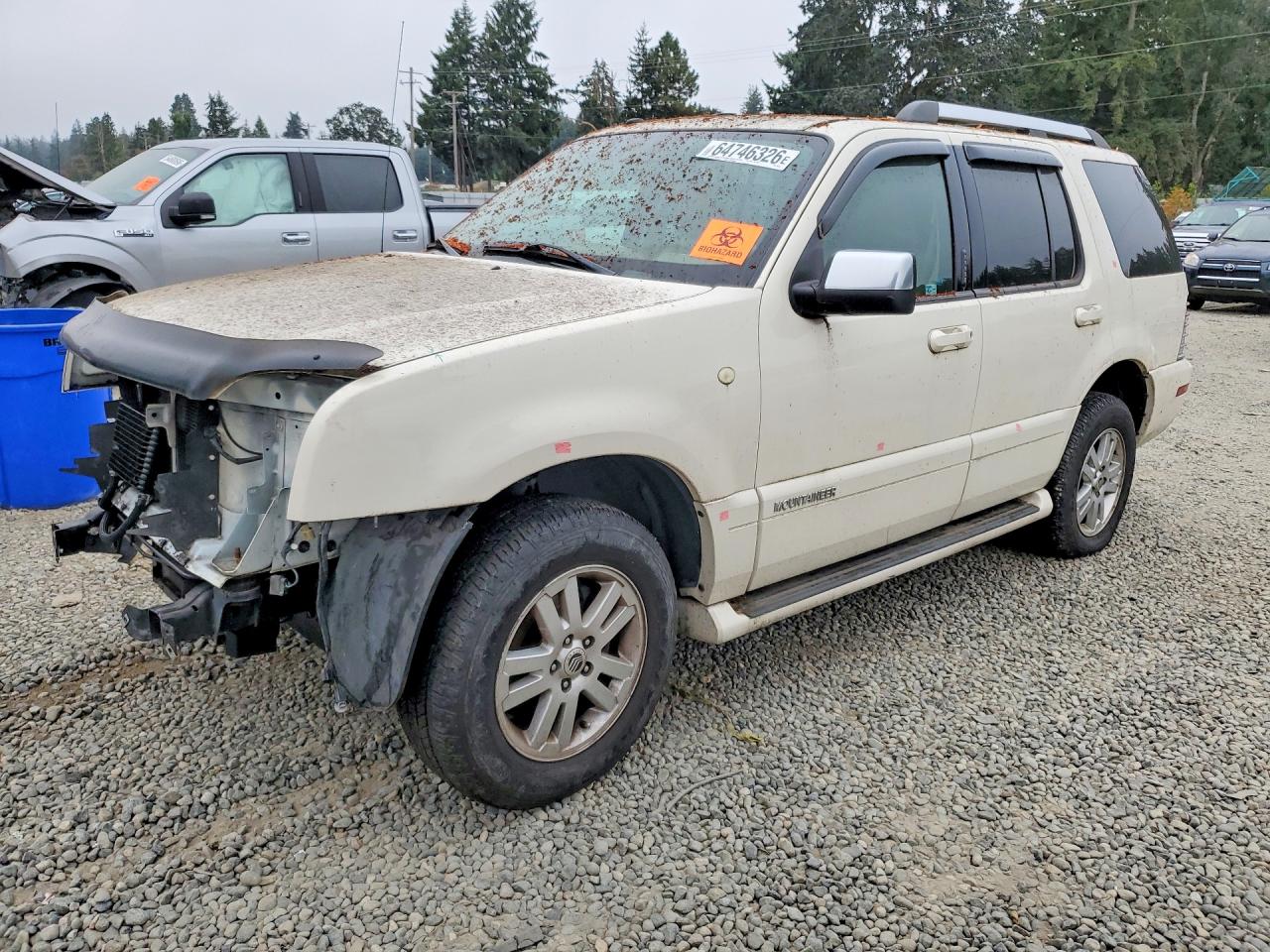 2009 Mercury Mountaineer Premier, VIN 4M2EU48E79UJ02333 — Перед