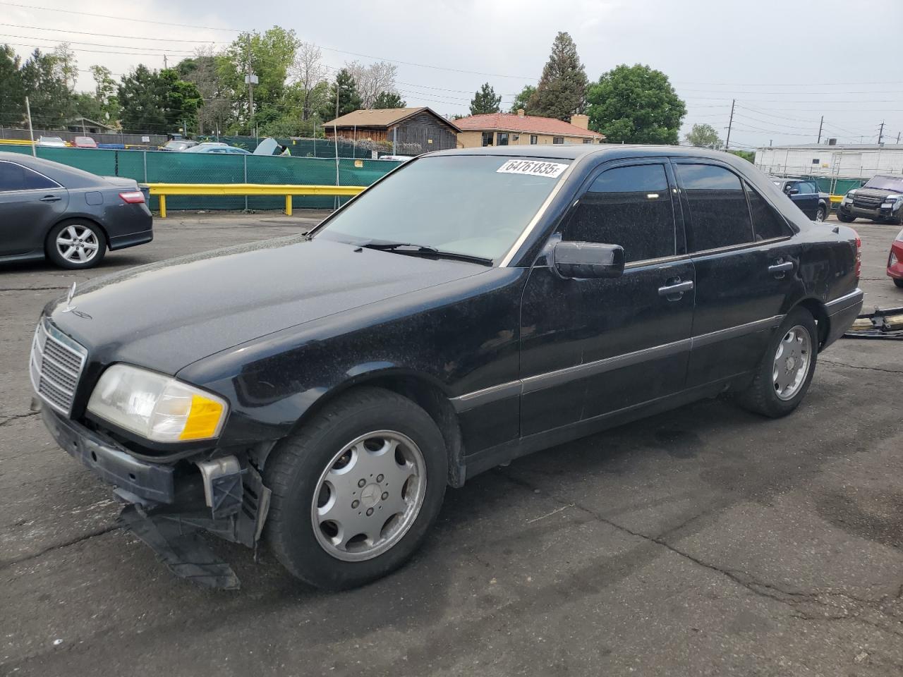 1996 Mercedes-Benz C, VIN WDBHA28E5TF452117 — Front end