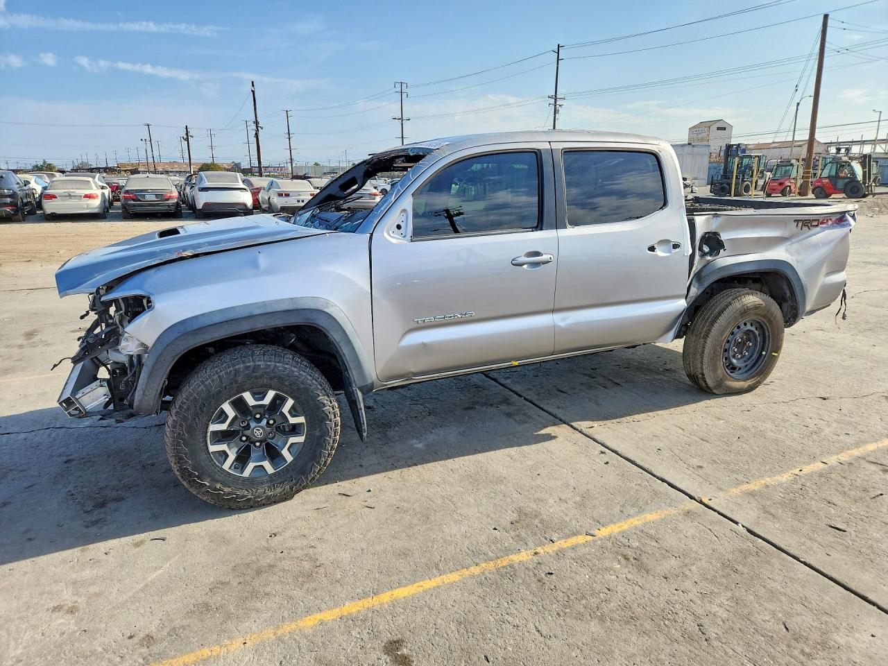 2017 Toyota Tacoma TRD Off Road, VIN 5TFCZ5AN9HX108498 — Rollover