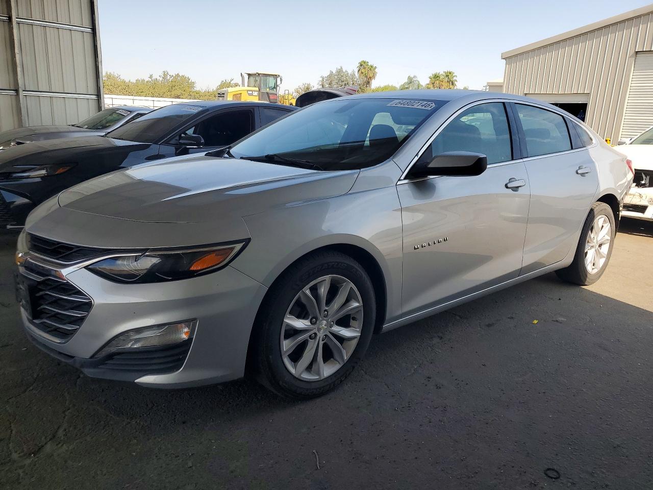 2019 Chevrolet Malibu LT, VIN 1G1ZD5ST0KF223485 — Rear end