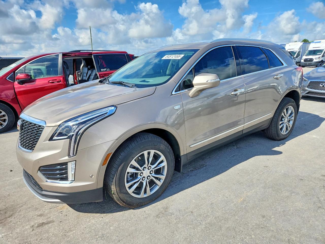 2022 Cadillac XT5 FWD Premium Luxury, VIN 1GYKNCRS6NZ164687 — Water / flood