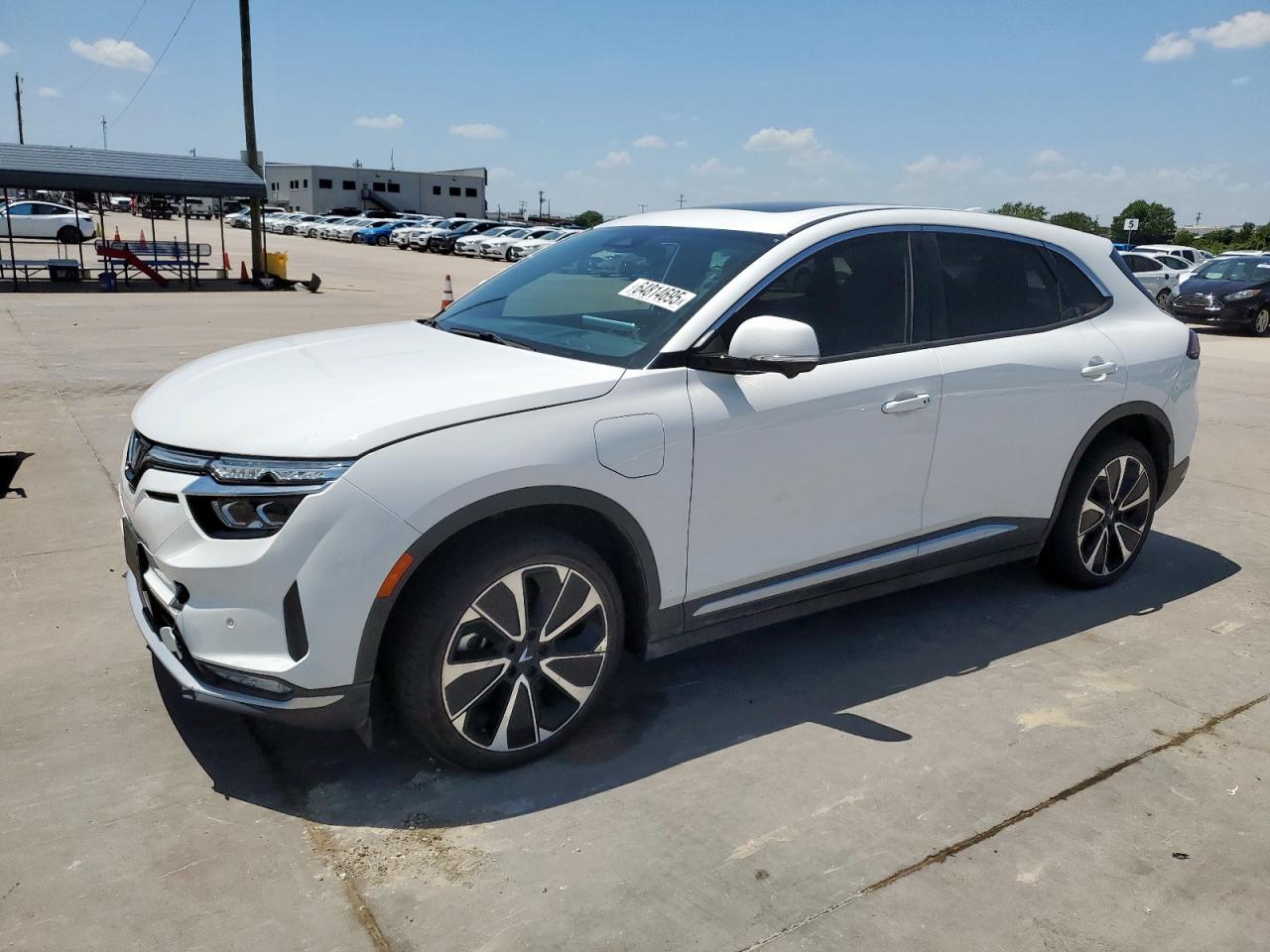 2024 VinFast VF 8 Plus, VIN RLLV1AFA6RH004423 — Rear end